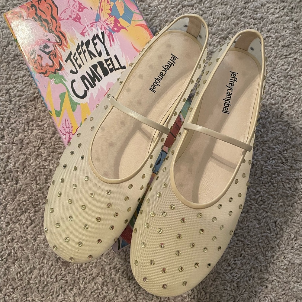 Jeffrey Campbell Cream Flats with Gold Studs